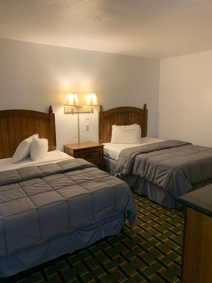 Rodeway Inn & Suites Raton Eksteriør billede