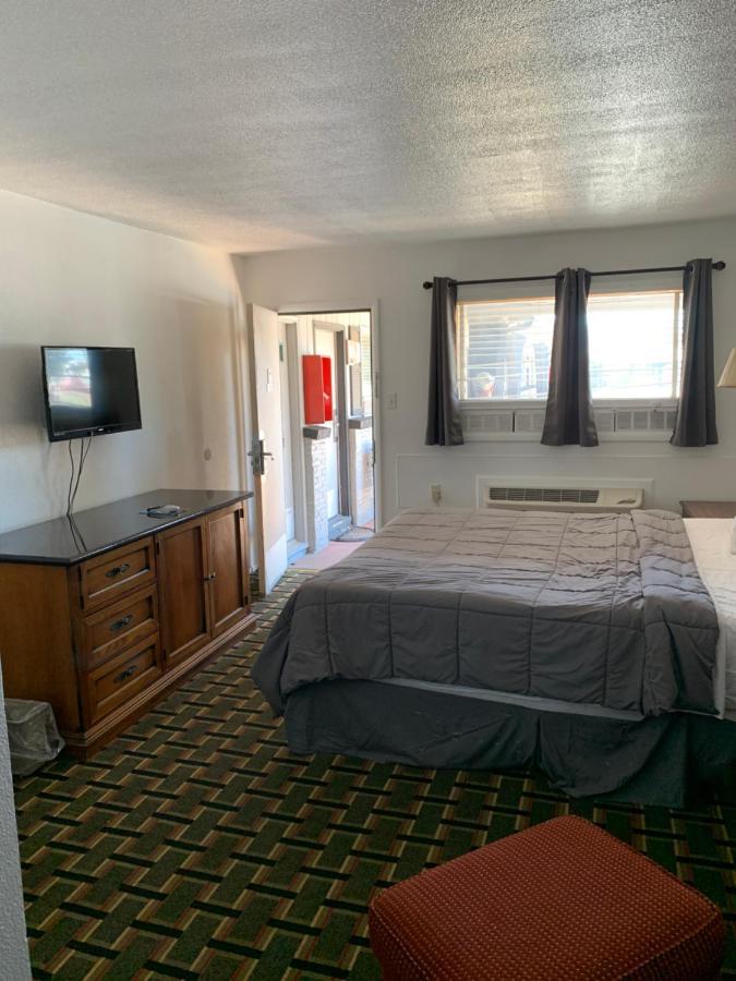 Rodeway Inn & Suites Raton Eksteriør billede